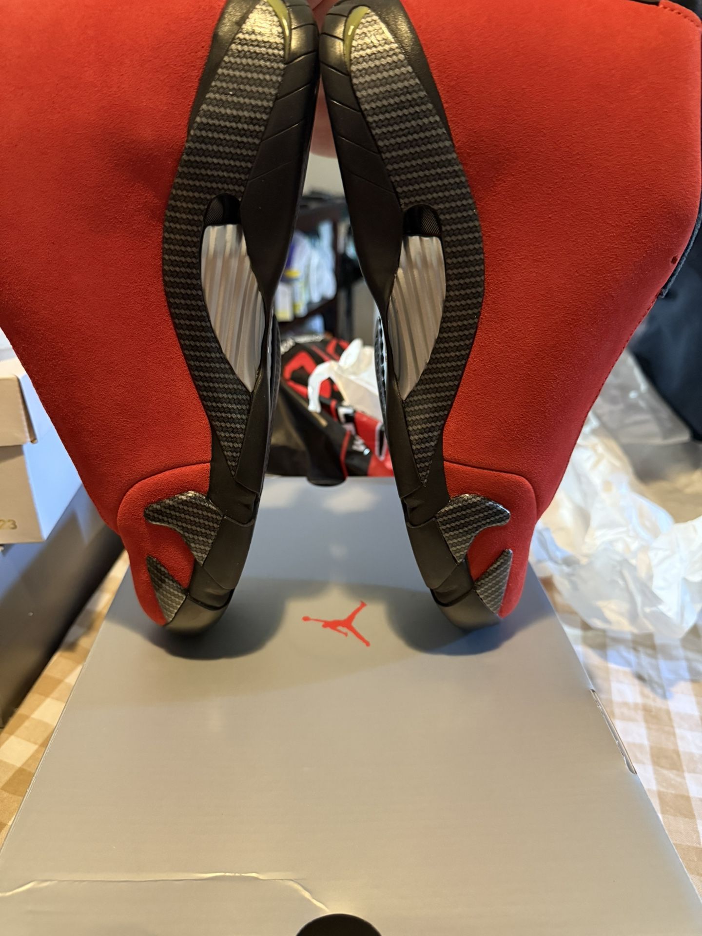 Air Jordan 14 Retro Ferrari