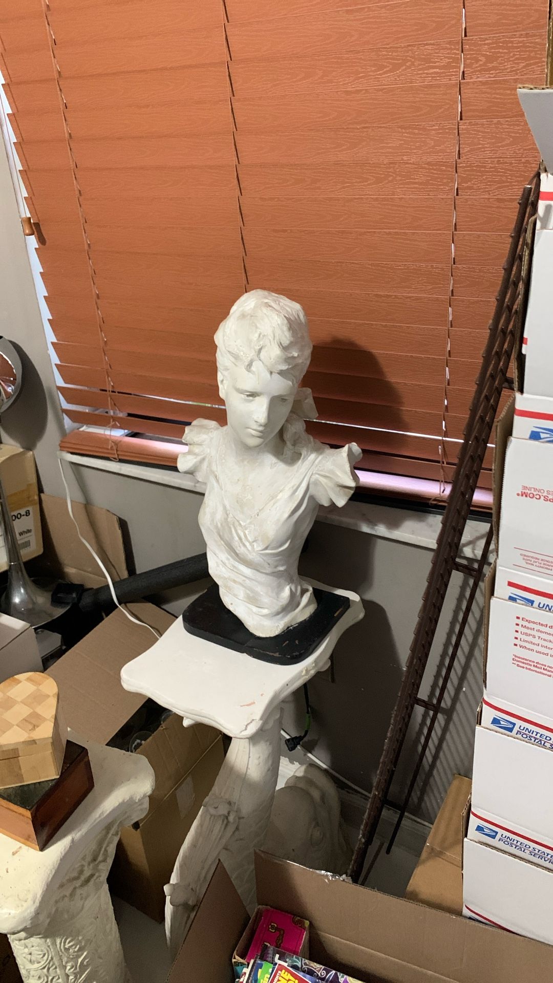 Statue
