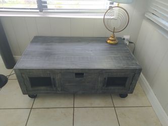 Coffee table - with wheels and storage - ready to go - price firm
