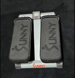 Sunny Health & Fitness Mini Stepper w/ Resistance Bands
