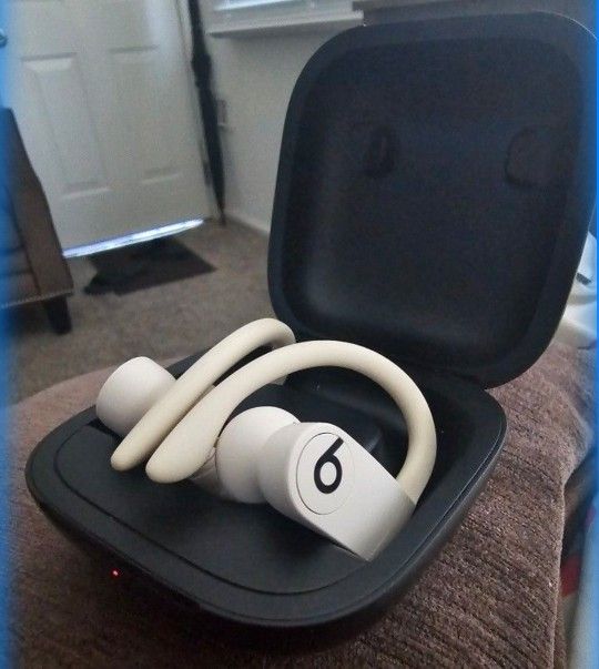 Power BEATS Pro (Ivory)