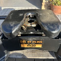 Ram M20 5th Wheel Hitch 