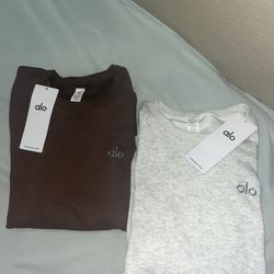 Alo Yoga Sweater 