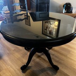 Table 4 Chairs and Matching Bar 