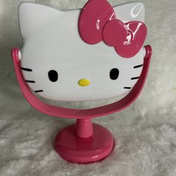 Hello Kitty Mirror