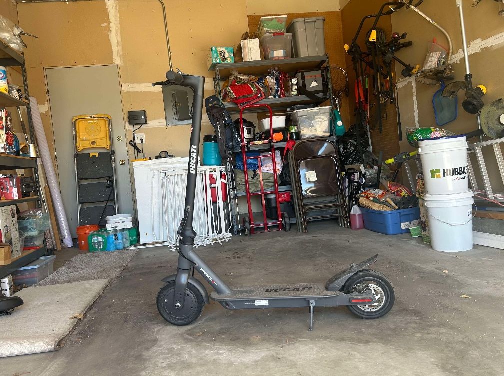 Ducati E Scooter 