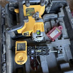 DEWALT DW073 CORDLESS ROTARY LASER