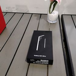 Brand New Galaxy S25 Ultra 