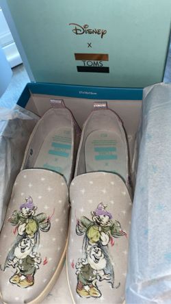 Snow White Tom’s Shoes