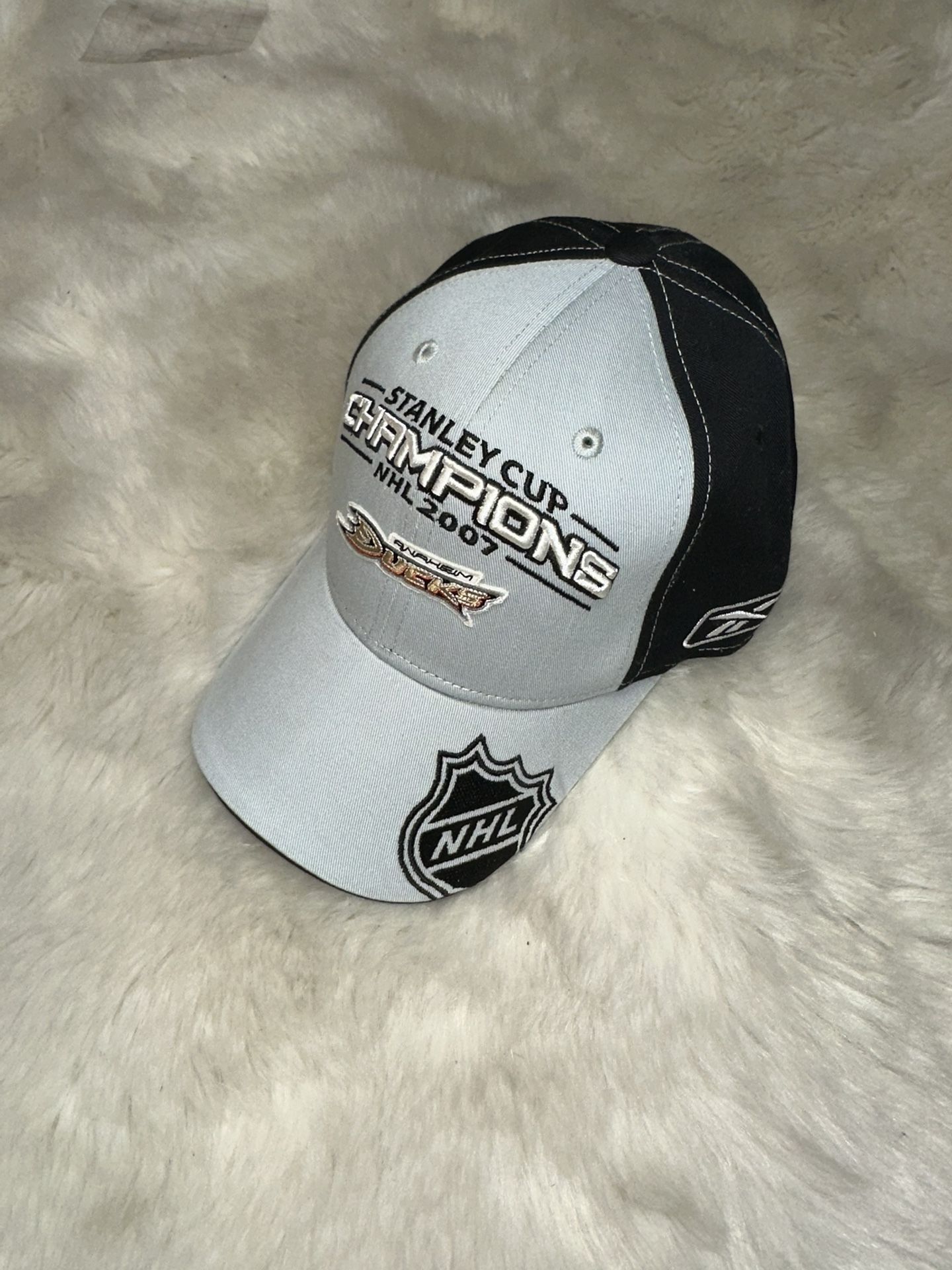 Anaheim Ducks 2007 Stanley cup champions Hat
