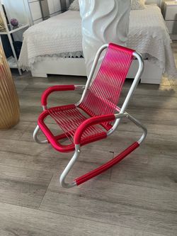 Sillón de niña rosado