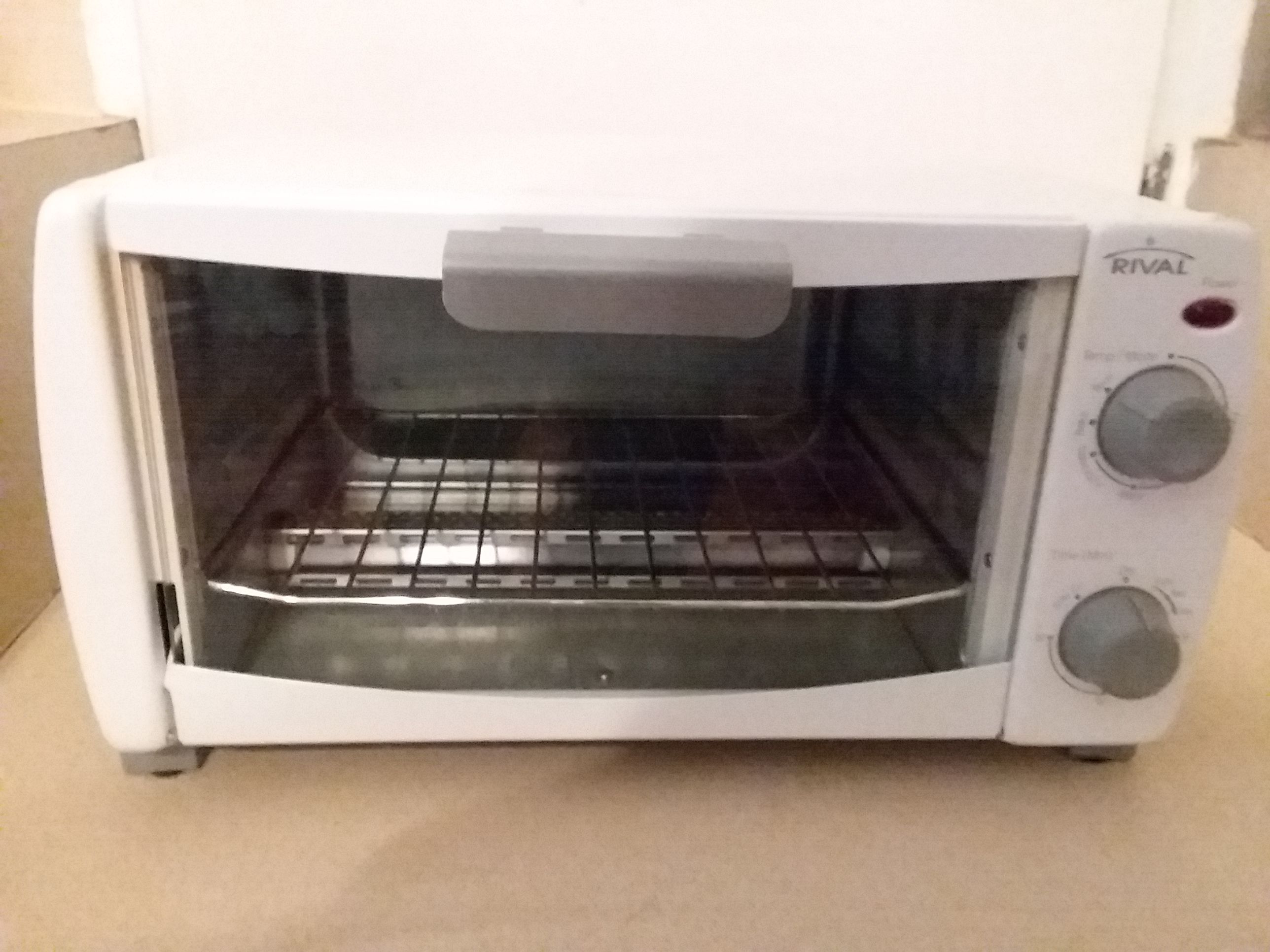 Rival 4-Slice Toaster Oven