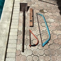 Vintage Tools - Shovel, Level & 2 Saws