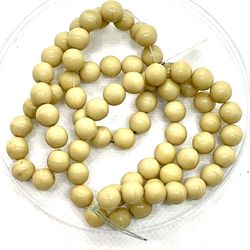 Lot Of Vintage Resin Beads