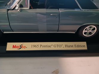 Maisto - Die-cast Collection - 1965 Pomtiac GTO Hurst Edition - Blue with black roof