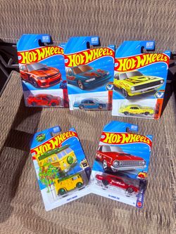 Hot wheels mainline P case msg only if buying