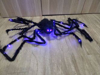 New Halloween Hairy Spider w/LED Lights