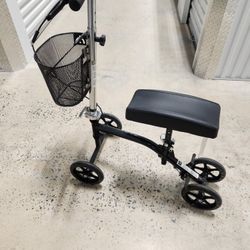 Steerable Knee Walker