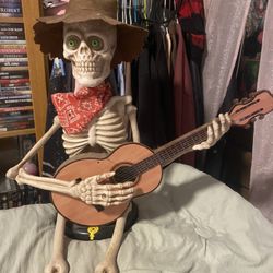 Halloween Decor