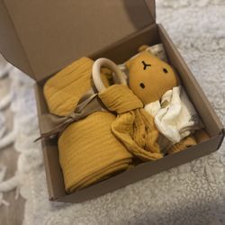 4pcs Newborn Baby Blanket Gift Set！