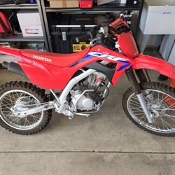 2023 CRF125F