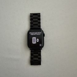 ⌚️ Apple Watch Series 8 – 45mm (Excellent Condition) 🔥