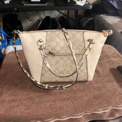 Coach Purse Like New