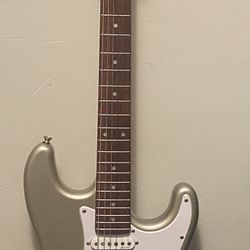 Harley Benton St-62 Strat