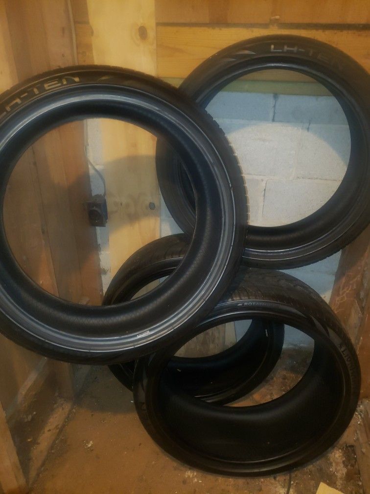 Lionhart LH-10 265.35zr22 w xl