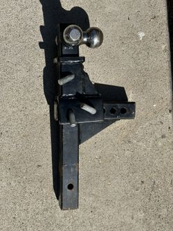 Curt Adj Tri-ball Mount 2” Hitch 5” Drop/Raise