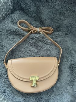 A Cloud Shoulder Bag  Pre Owned. 