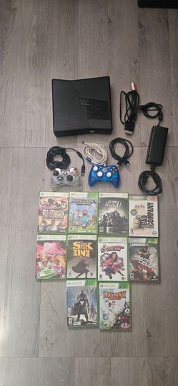 Xbox 360 slim with 250gb hardware, 2 wired Controllers and 10 playable games