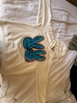 Gucci rabbit print hoodie
