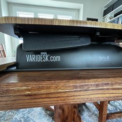 Varidesk Raising Desk