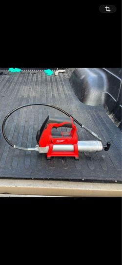 Milwaukee m12 cordless grease gun $160