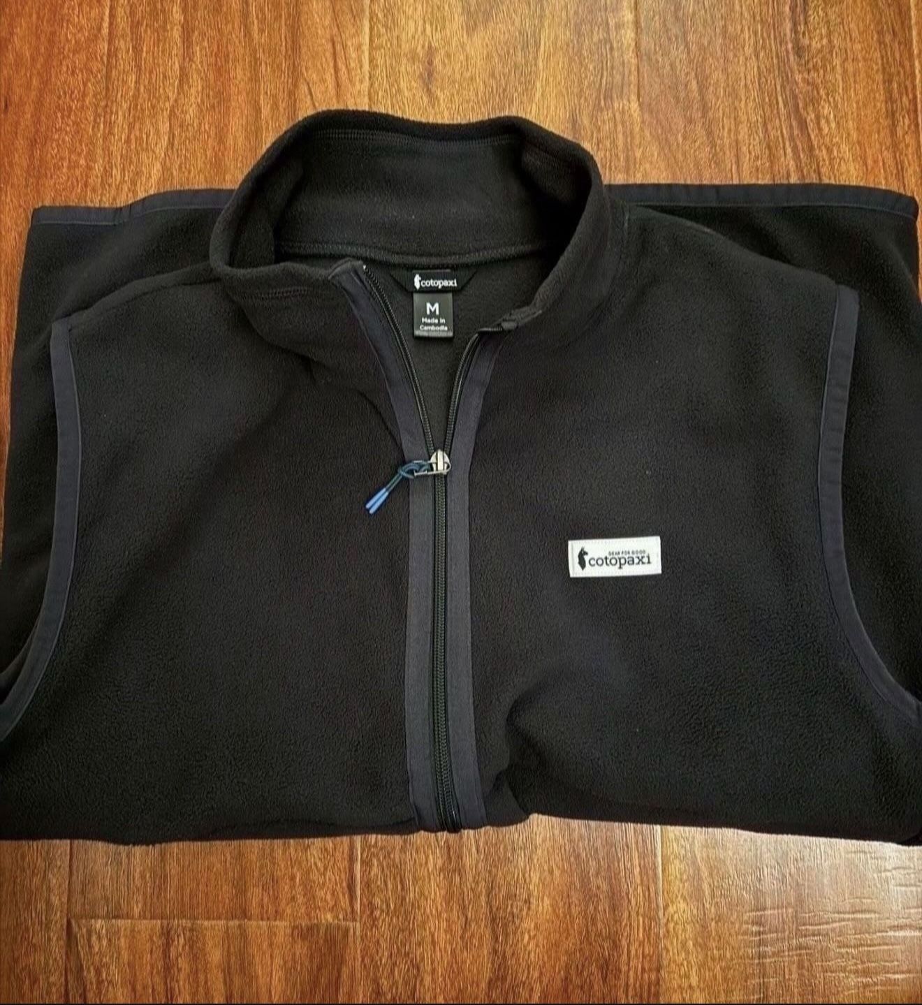 Cotopaxi Men’s Medium/Large Black Vest New