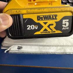 Dewalt Battery