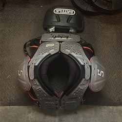 Qb/WR Football shoulder pads 🏈