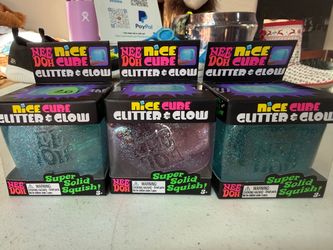 Glitter and Glow Needoh
