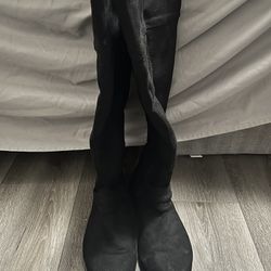 Sued Black Boots 