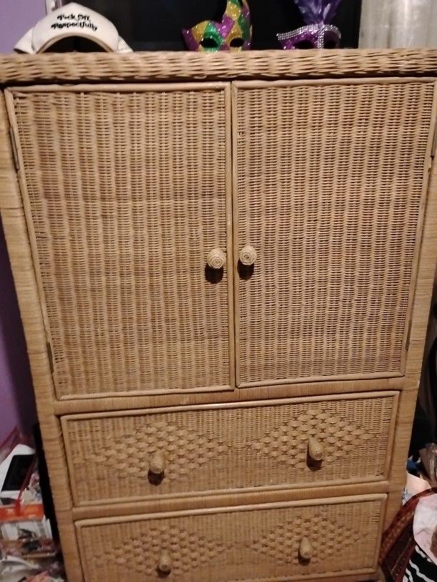Armoire