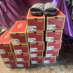 VANS Range Slide- On ( Checkerboard) Black/whit VNOA5ELS5GX Sizes 10-11-12-13