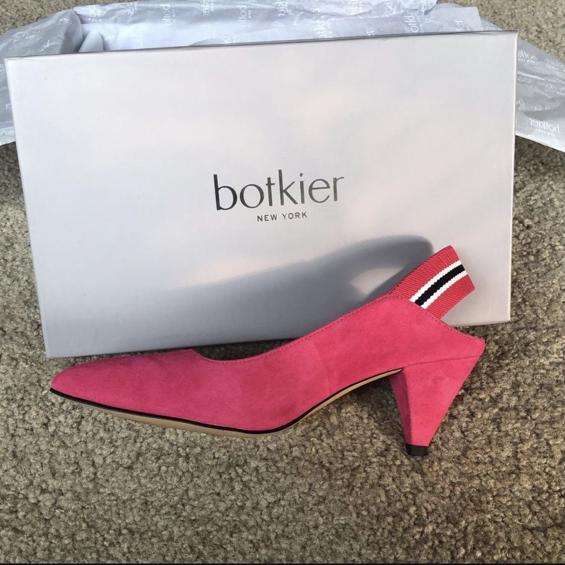 Pink slingbacks Heels Suede 6.5