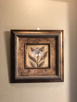 Classy flower painting 16”x16”