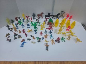Vintage cowboy, indian and army figures plastic toys