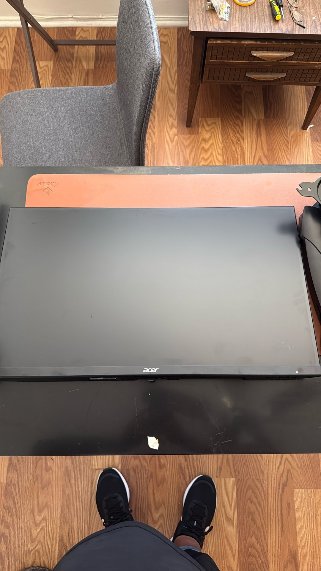 Computer Monitor 27 Inch
