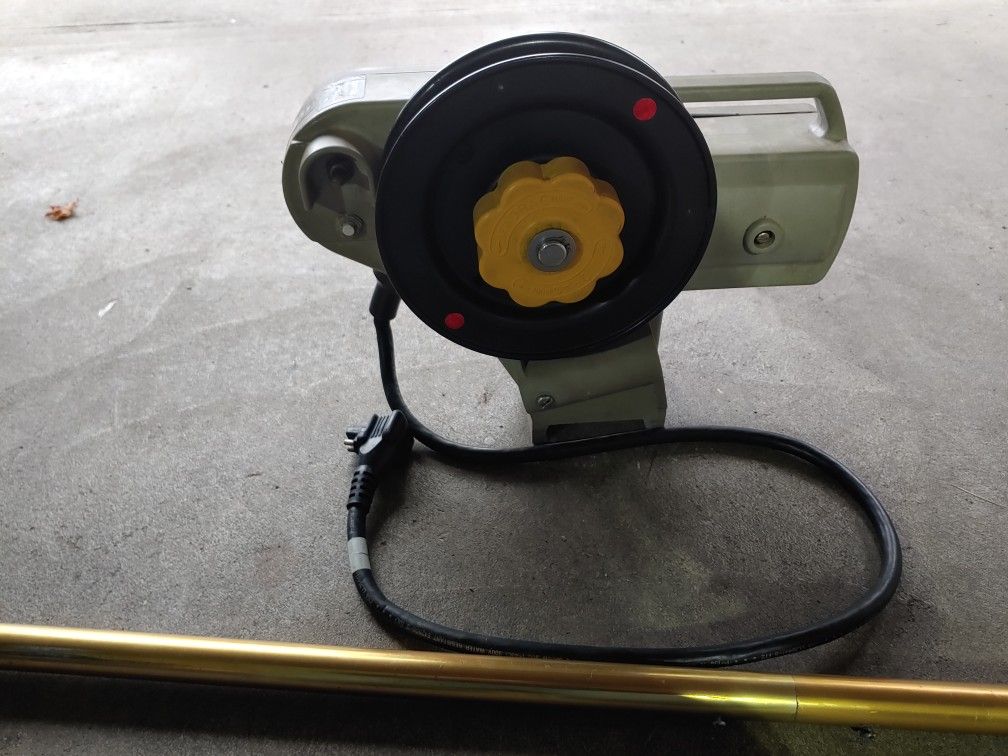 2) Penn 825 Electric Downrigger for Sale in Marysville, WA OfferUp