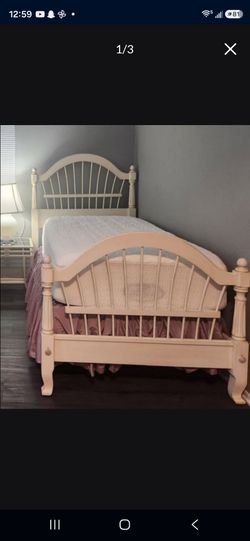 Twin bed