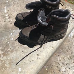Mens Waterproof Hiking Boots Size 9.5