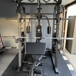 Vesta Fitness Smith Machine 2001 w/Bench Attachment | 230lb Bumpers Weights | 7ft Olympic Bar | Fitness | Gym Equipment | FREE DELIVERY 🚚 